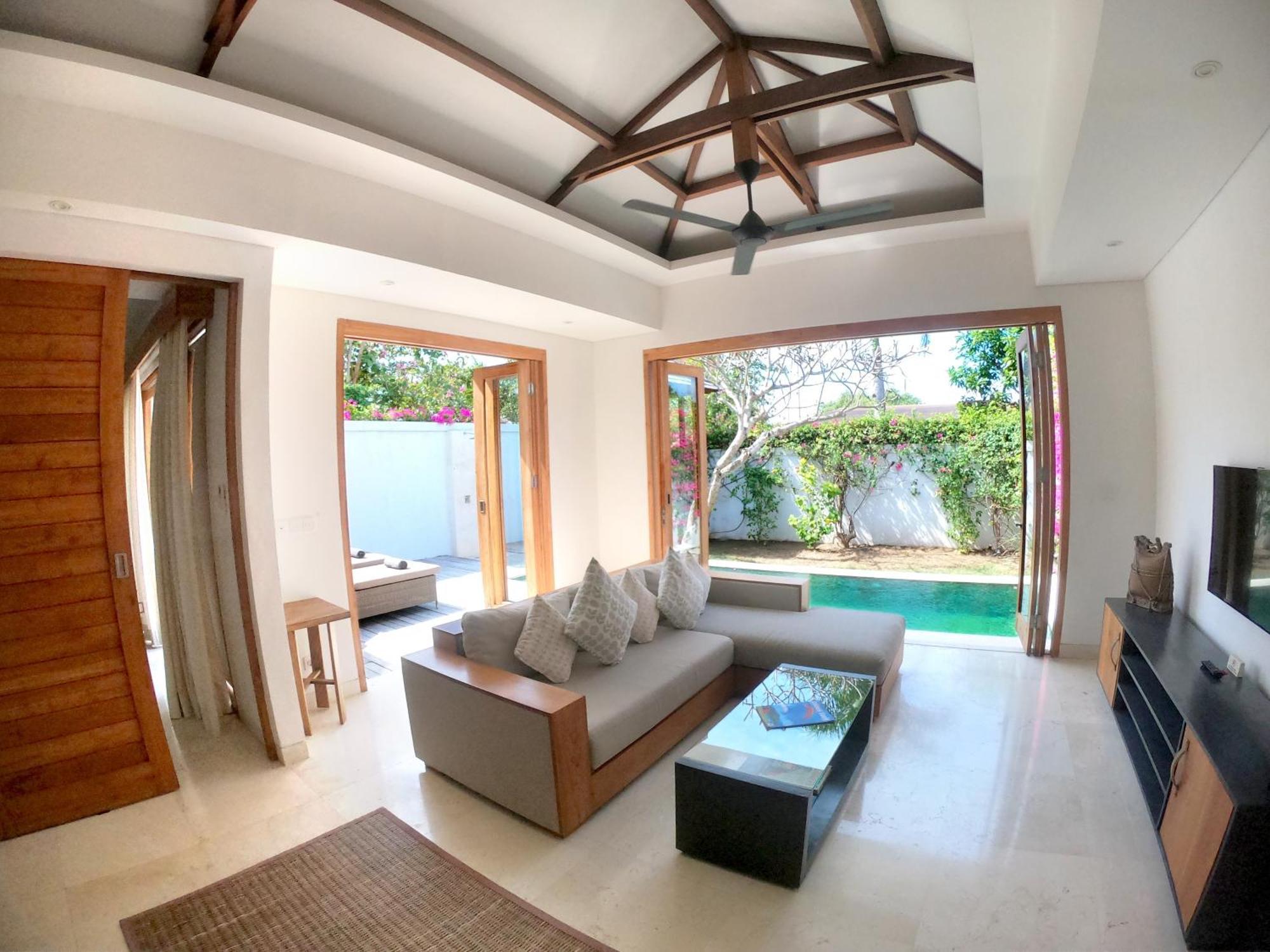 Kokomo Resort Gili Gede Exteriör bild